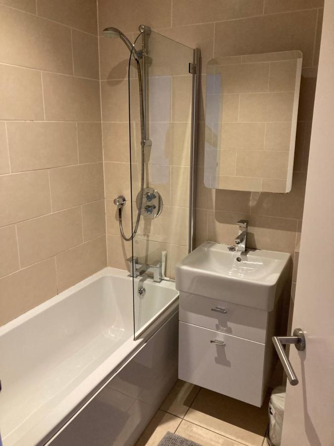 Two Double Bedroom Flat In Soho Londres Exterior foto